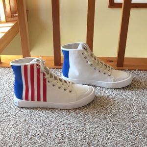 NWOB Calvin Klein Jeans Doran High Top Shoes  10.5